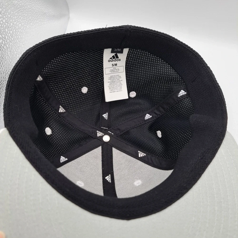 Adidas Capital Black Gray Flex Fit Mesh Cap NWT EC2894